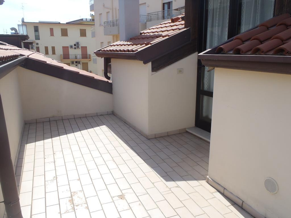 Metropol Apartment *