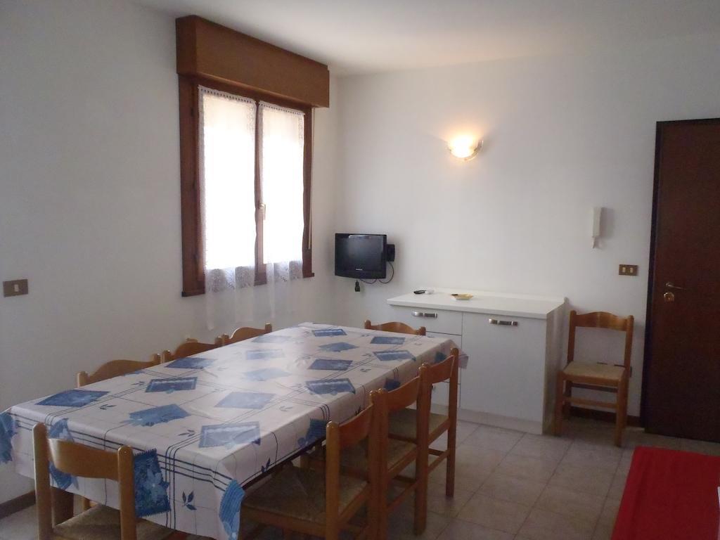 Metropol Apartment *